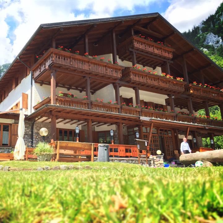 Hotel Le Pinete Пиацаторе Екстериор снимка